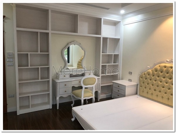 BÀN TRANG ĐIỂM - BTD09